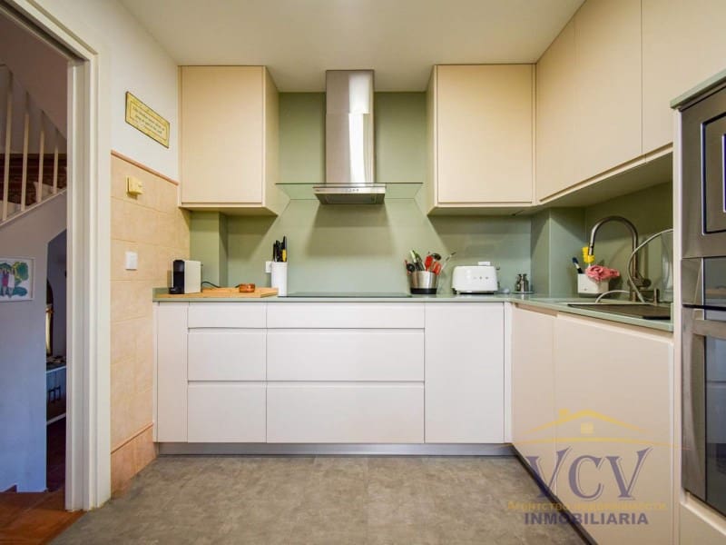 4 soverom Hus til salgs i Gran Alacant med garasje - € 625 000 (Ref: 9948465)