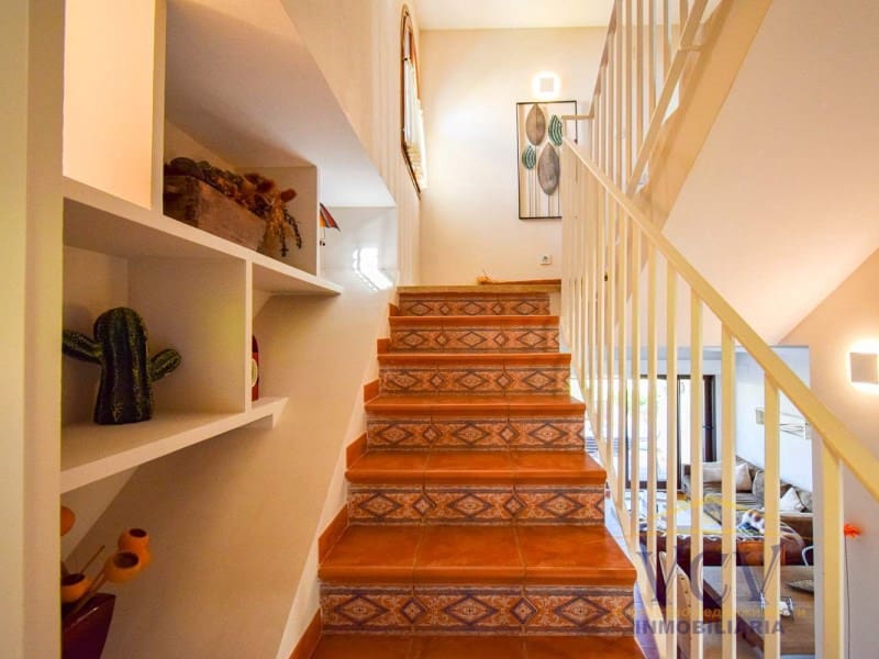 4 soverom Hus til salgs i Gran Alacant med garasje - € 625 000 (Ref: 9948465)