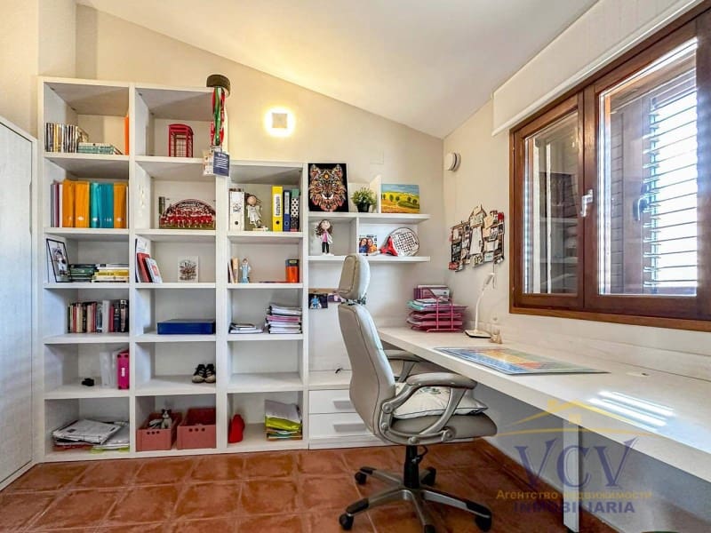 4 soverom Hus til salgs i Gran Alacant med garasje - € 625 000 (Ref: 9948465)