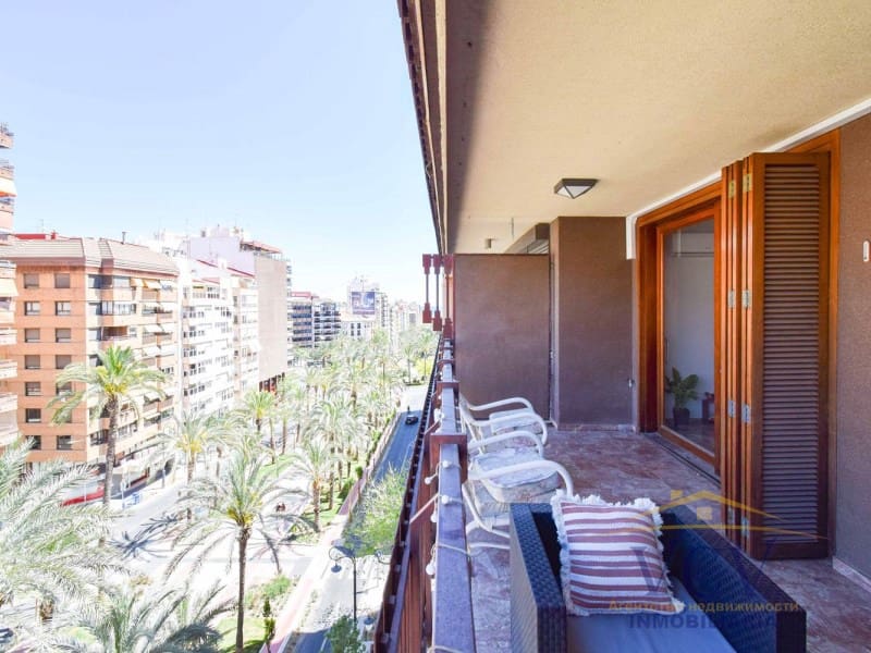 4 chambre Appartement à vendre à Alicante ville - 600 000 € (Ref: 9948466)
