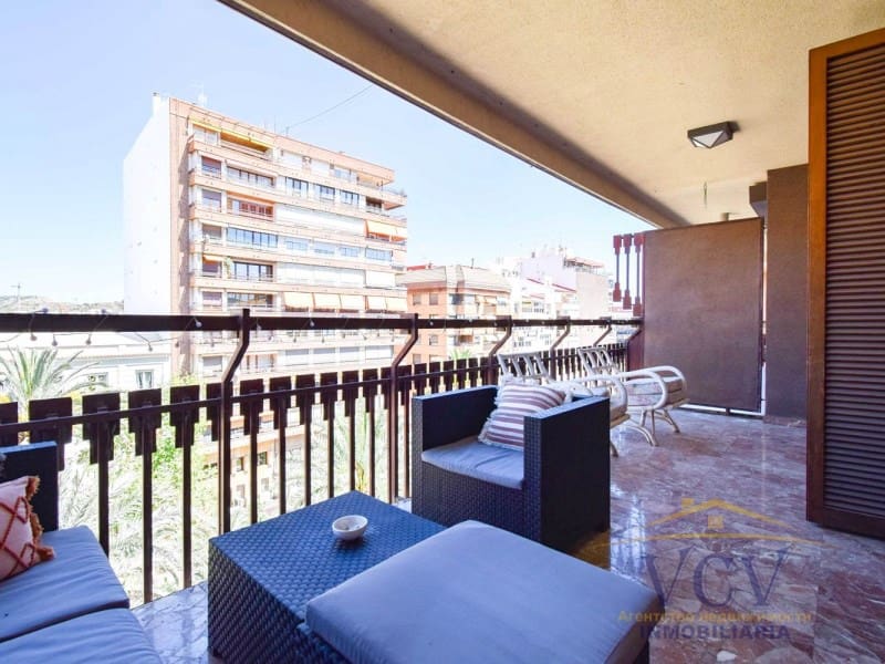 4 chambre Appartement à vendre à Alicante ville - 600 000 € (Ref: 9948466)