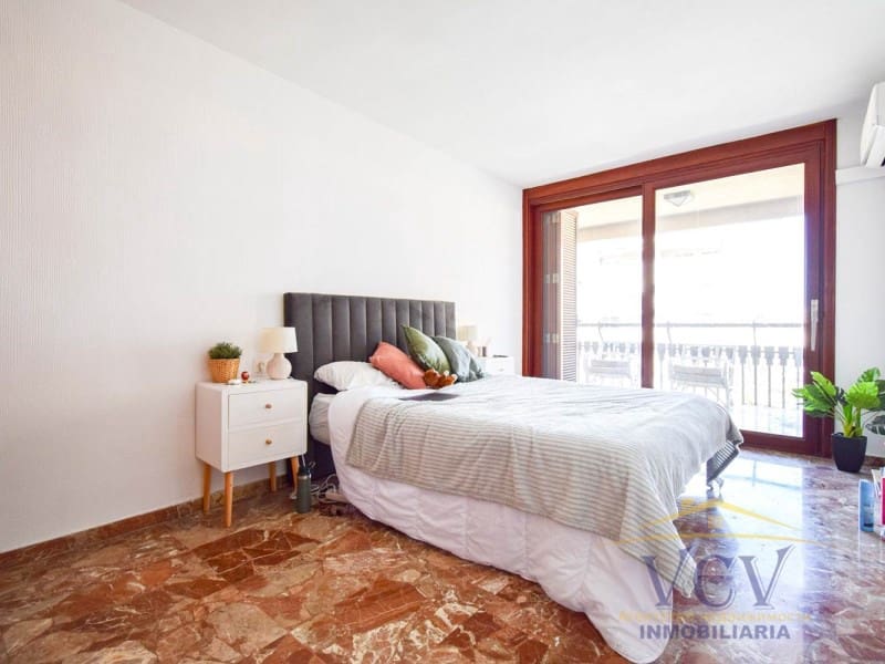 4 chambre Appartement à vendre à Alicante ville - 600 000 € (Ref: 9948466)
