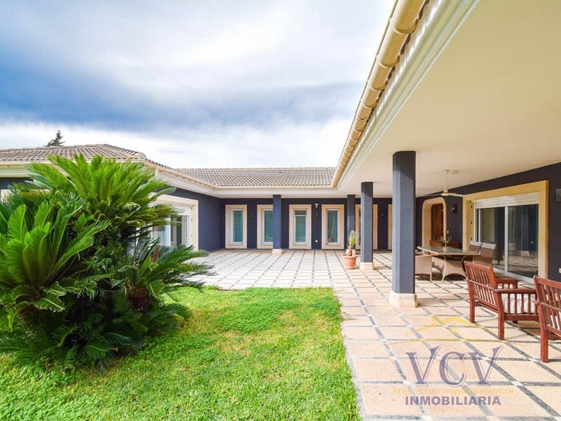 5 sypialnia Willa na sprzedaż w Miasto Alicante / Alacant z basenem garażem - 2 500 000 € (Ref: 9948467)