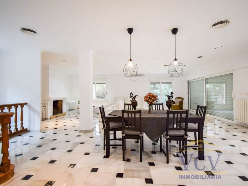 5 sypialnia Willa na sprzedaż w Miasto Alicante / Alacant z basenem garażem - 2 500 000 € (Ref: 9948467)