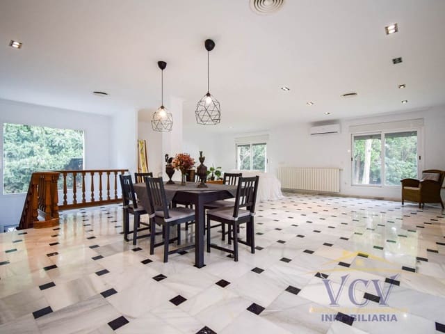5 sypialnia Willa na sprzedaż w Miasto Alicante / Alacant z basenem garażem - 2 500 000 € (Ref: 9948467)