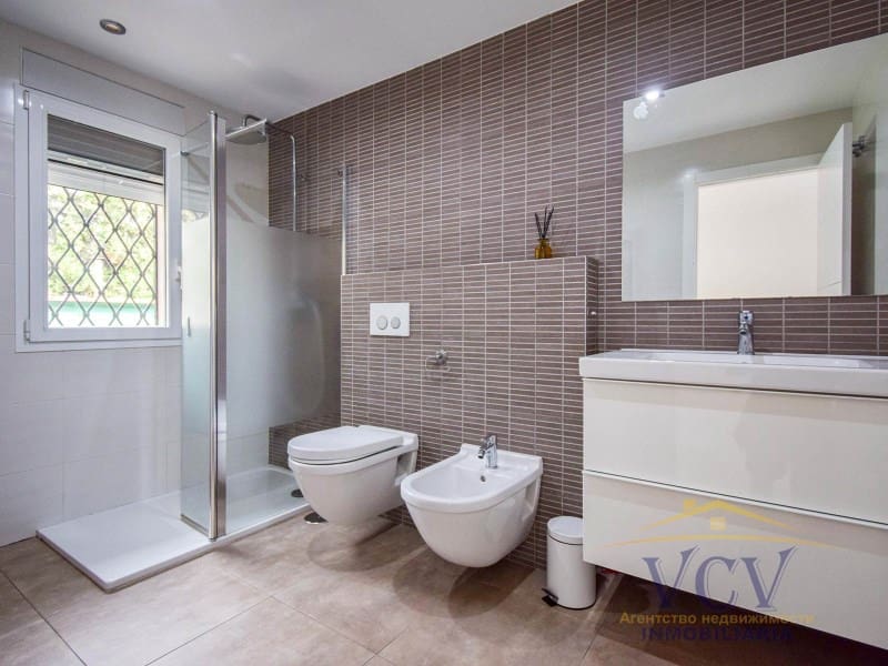 5 sypialnia Willa na sprzedaż w Miasto Alicante / Alacant z basenem garażem - 2 500 000 € (Ref: 9948467)