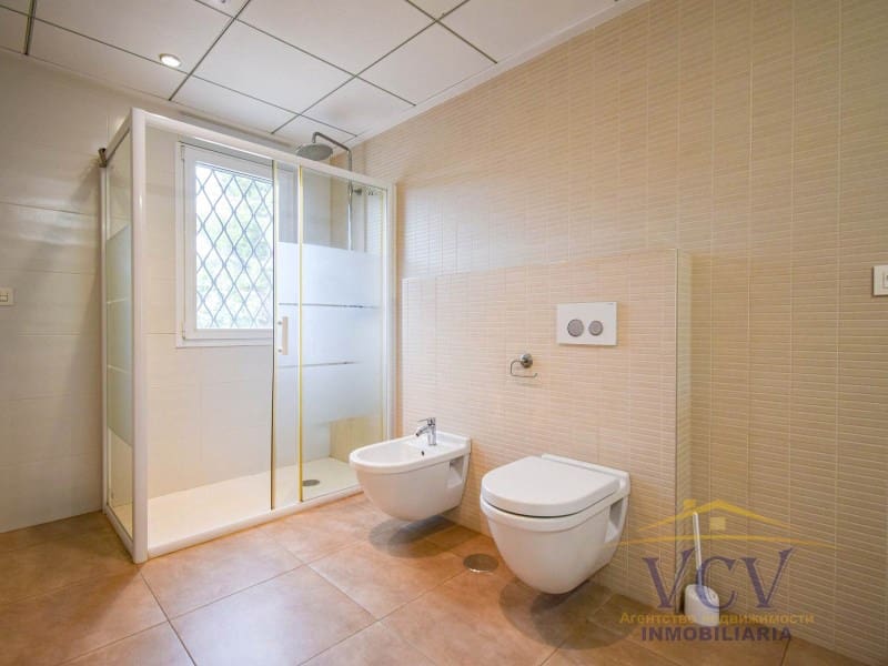 5 sypialnia Willa na sprzedaż w Miasto Alicante / Alacant z basenem garażem - 2 500 000 € (Ref: 9948467)