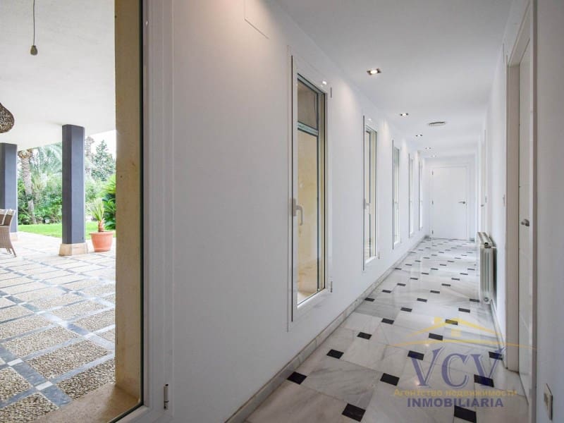 5 sypialnia Willa na sprzedaż w Miasto Alicante / Alacant z basenem garażem - 2 500 000 € (Ref: 9948467)