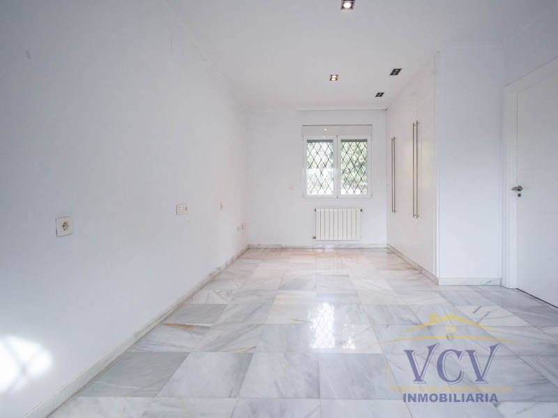 5 sypialnia Willa na sprzedaż w Miasto Alicante / Alacant z basenem garażem - 2 500 000 € (Ref: 9948467)