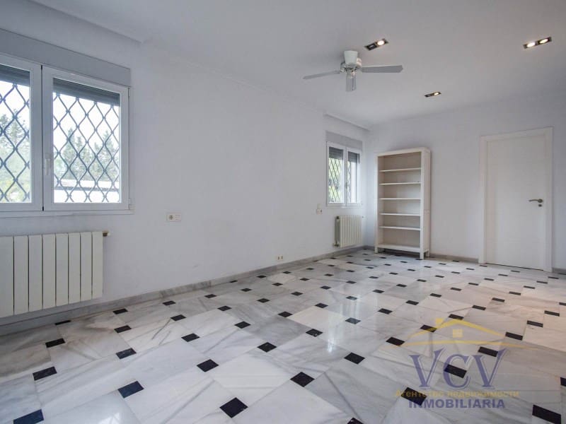 5 sypialnia Willa na sprzedaż w Miasto Alicante / Alacant z basenem garażem - 2 500 000 € (Ref: 9948467)