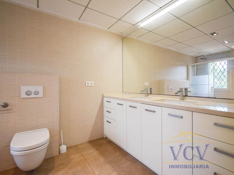 5 sypialnia Willa na sprzedaż w Miasto Alicante / Alacant z basenem garażem - 2 500 000 € (Ref: 9948467)