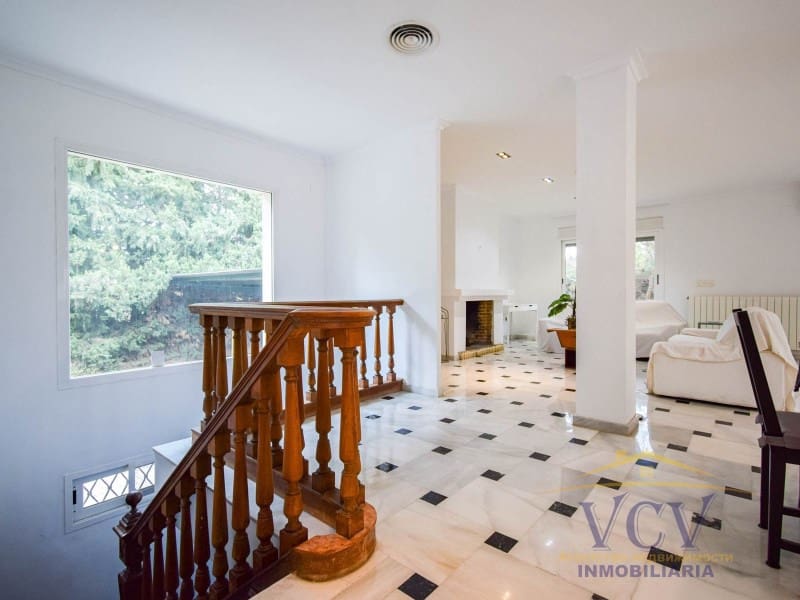 5 sypialnia Willa na sprzedaż w Miasto Alicante / Alacant z basenem garażem - 2 500 000 € (Ref: 9948467)