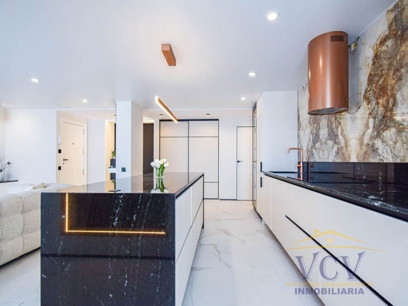 3 soverom Leilighet til salgs i Alicante by med garasje - € 399 000 (Ref: 9948468)