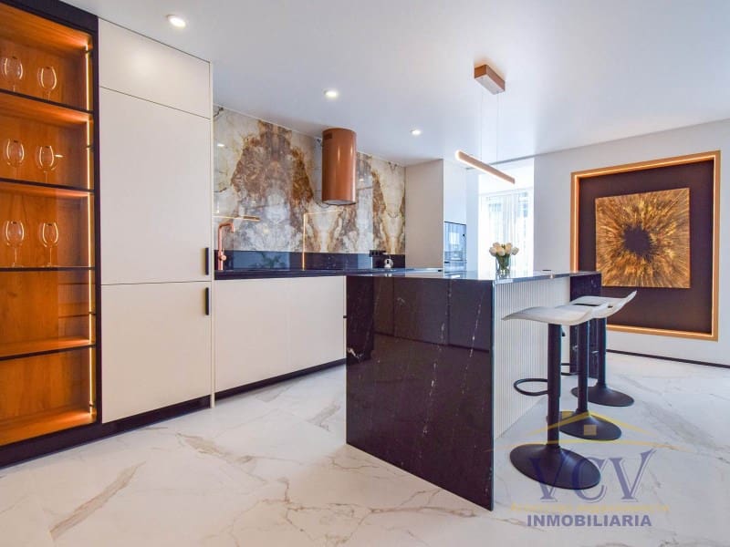 3 soverom Leilighet til salgs i Alicante by med garasje - € 399 000 (Ref: 9948468)
