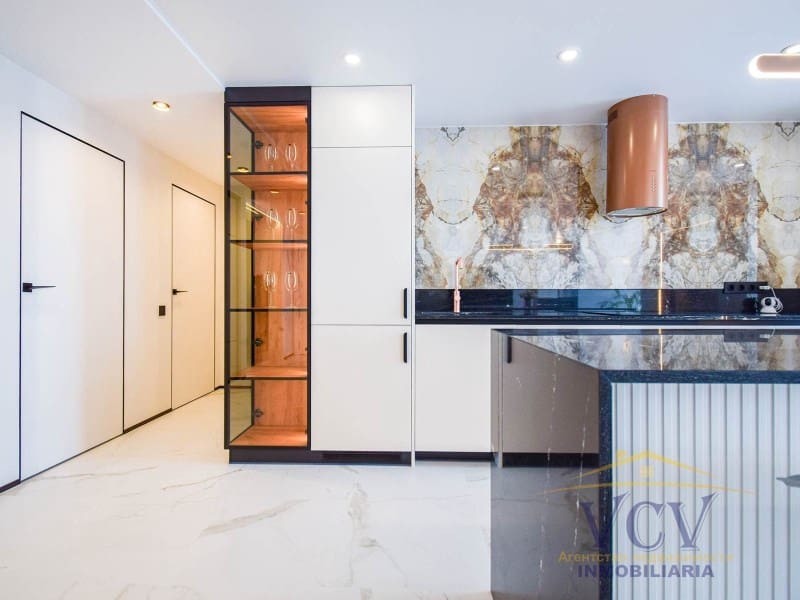 3 soverom Leilighet til salgs i Alicante by med garasje - € 399 000 (Ref: 9948468)