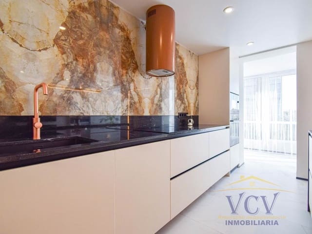 3 soveværelse Lejlighed til salg i Alicante by med garage - € 399.000 (Ref: 9948468)