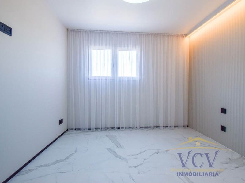3 soverom Leilighet til salgs i Alicante by med garasje - € 399 000 (Ref: 9948468)