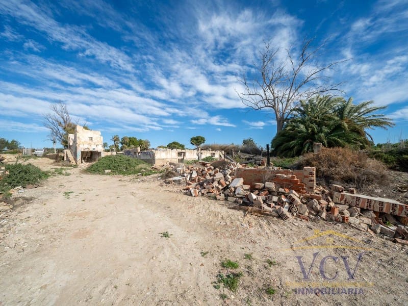 Undeveloped Land for sale in Elche / Elx - € 400,000 (Ref: 9948469)