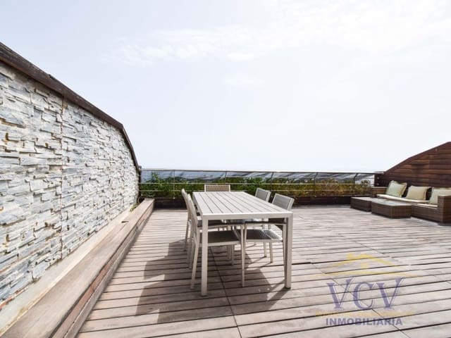 2 soveværelse Penthouse til salg i Ensanche - Diputacion, Alicante by - € 850.000 (Ref: 9948470)