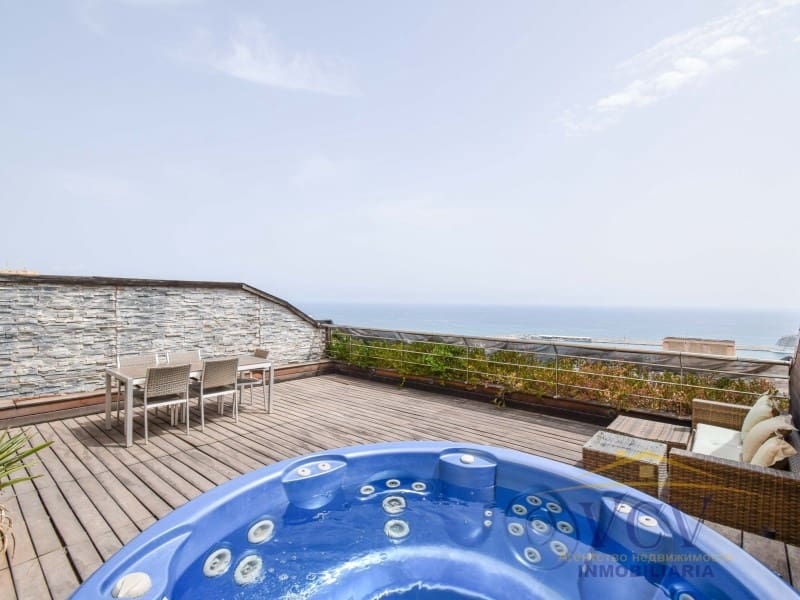 2 soveværelse Penthouse til salg i Alicante by - € 850.000 (Ref: 9948470)