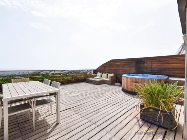 2 soveværelse Penthouse til salg i Ensanche - Diputacion, Alicante by - € 850.000 (Ref: 9948470)