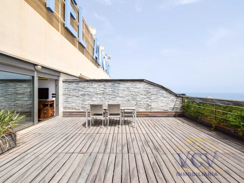 2 soveværelse Penthouse til salg i Alicante by - € 850.000 (Ref: 9948470)