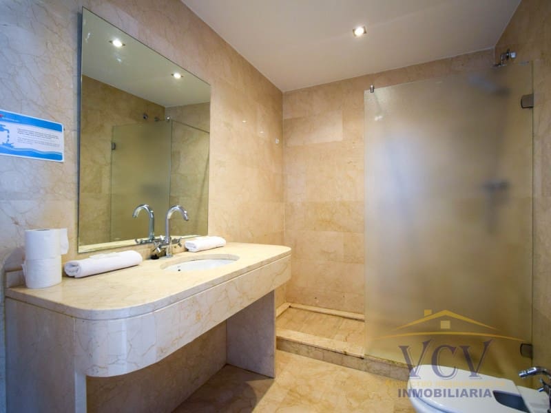 2 soveværelse Penthouse til salg i Alicante by - € 850.000 (Ref: 9948470)