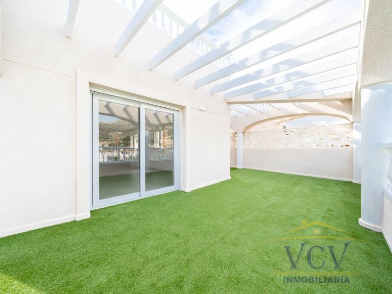 3 soverom Villa til salgs i El Campello med garasje - € 550 000 (Ref: 9948472)