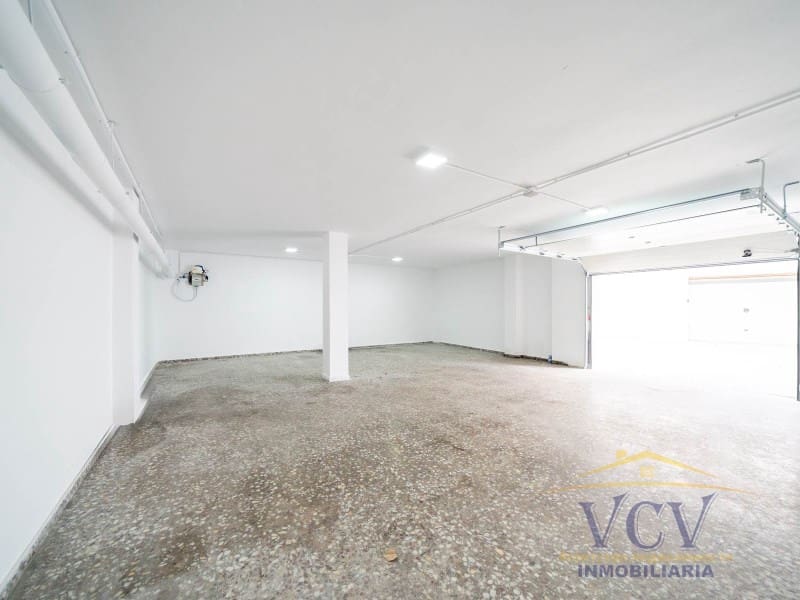 3 soverom Villa til salgs i El Campello med garasje - € 550 000 (Ref: 9948472)