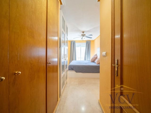 4 soveværelse Lejlighed til salg i Alicante by med garage - € 500.000 (Ref: 9948475)