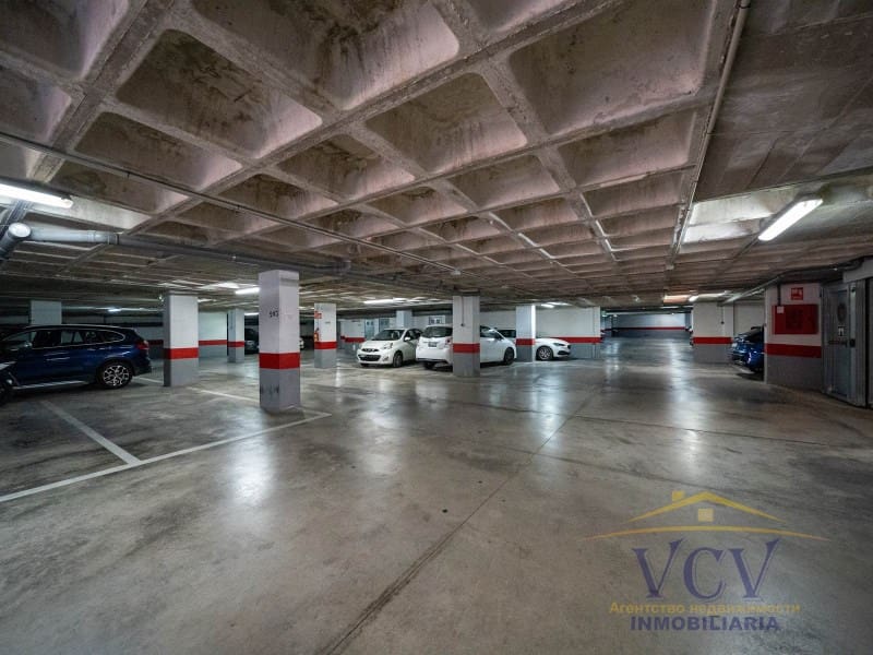 4 sovrum Lägenhet till salu i Alicante stad med garage - 500 000 € (Ref: 9948475)