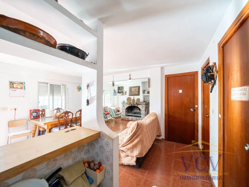4 soverom Hus til salgs i El Campello med garasje - € 285 000 (Ref: 9948476)