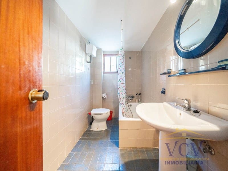 4 soverom Hus til salgs i El Campello med garasje - € 285 000 (Ref: 9948476)
