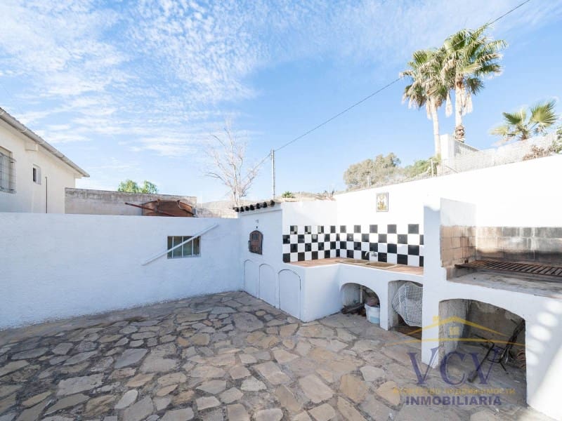 4 soverom Hus til salgs i El Campello med garasje - € 285 000 (Ref: 9948476)
