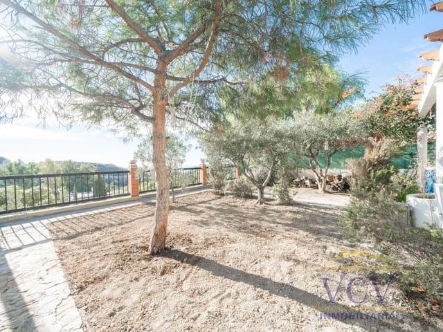 4 soveværelse Byhus til salg i El Campello med garage - € 285.000 (Ref: 9948476)