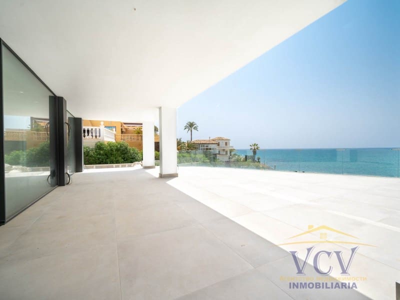 5 soverom Villa til salgs i El Campello med garasje - € 2 700 000 (Ref: 9948477)