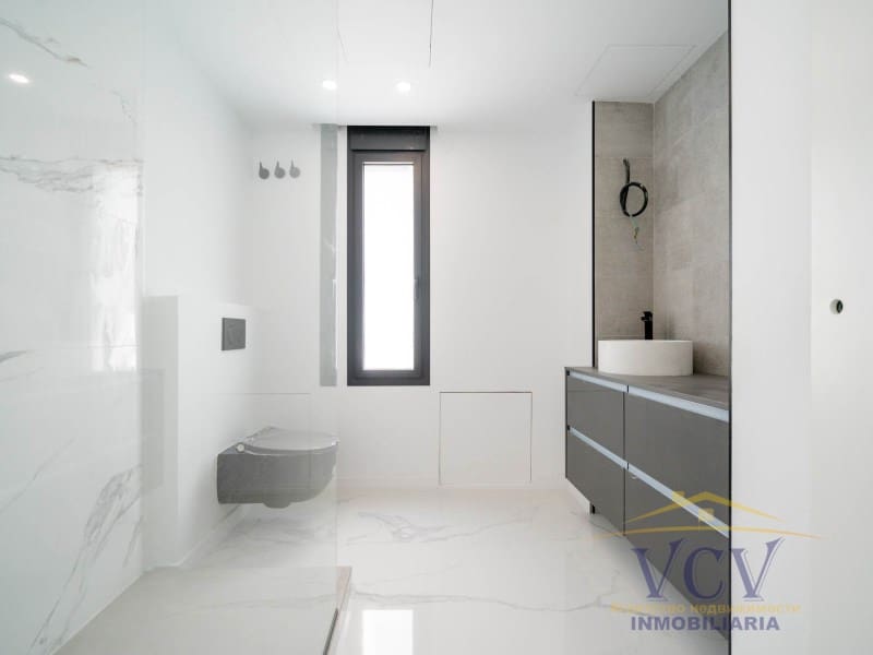 5 soverom Villa til salgs i El Campello med garasje - € 2 700 000 (Ref: 9948477)