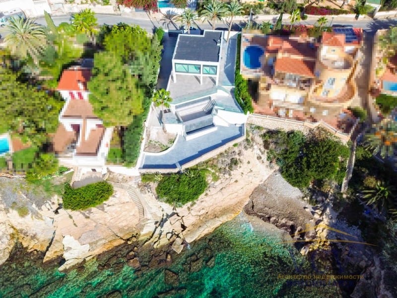 5 soverom Villa til salgs i El Campello med garasje - € 2 700 000 (Ref: 9948477)