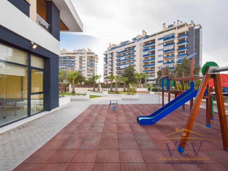 3 sypialnia Mieszkanie na sprzedaż w Miasto Alicante / Alacant z basenem garażem - 780 000 € (Ref: 9948481)