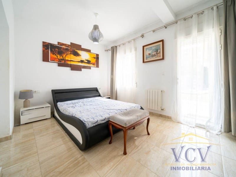 5 soverom Villa til salgs i Playa de Muchavista med garasje - € 1 100 000 (Ref: 9948483)