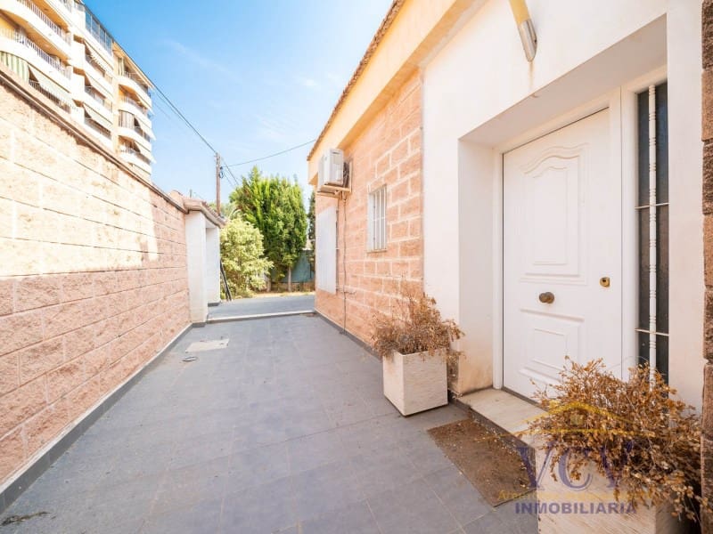 5 soverom Villa til salgs i Playa de Muchavista med garasje - € 1 100 000 (Ref: 9948483)