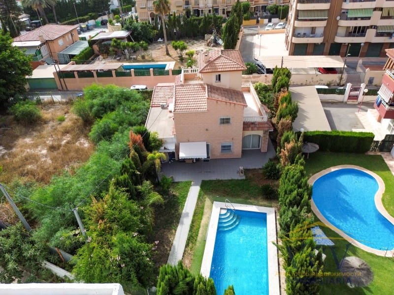 5 soverom Villa til salgs i Playa de Muchavista med garasje - € 1 100 000 (Ref: 9948483)
