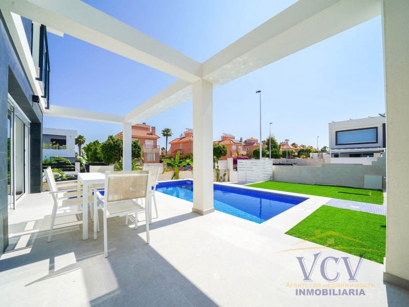 3 soverom Hus til salgs i Gran Alacant med garasje - € 450 000 (Ref: 9948484)