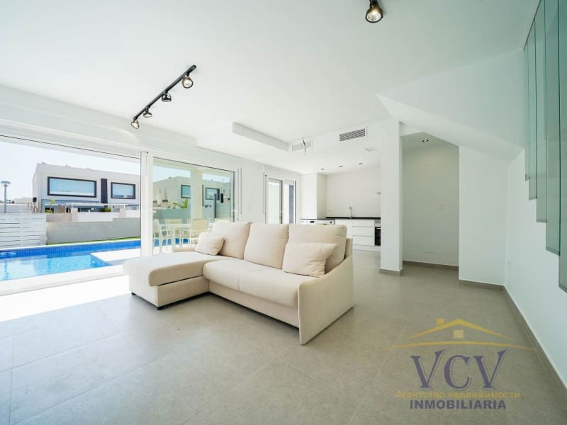 3 soverom Hus til salgs i Gran Alacant med garasje - € 450 000 (Ref: 9948484)