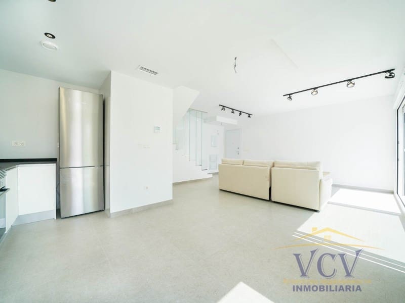 3 soverom Hus til salgs i Gran Alacant med garasje - € 450 000 (Ref: 9948484)