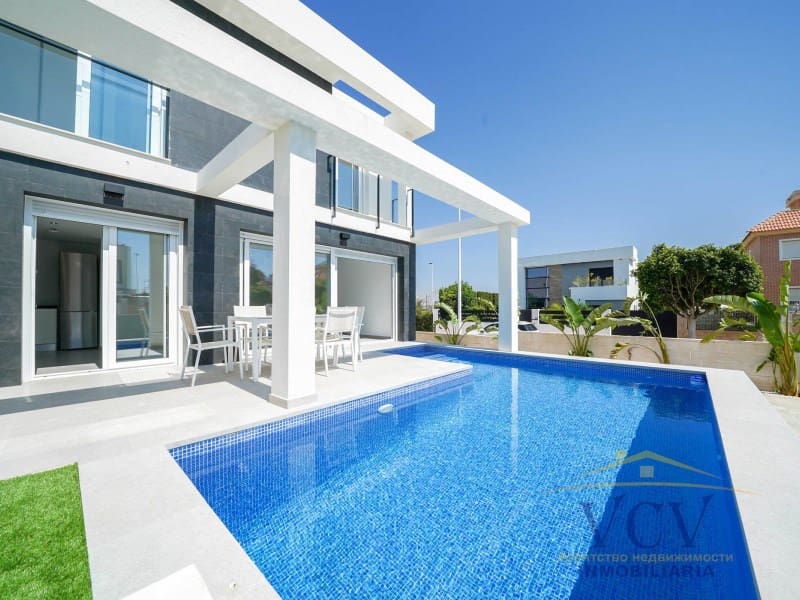 3 soverom Hus til salgs i Gran Alacant med garasje - € 450 000 (Ref: 9948484)