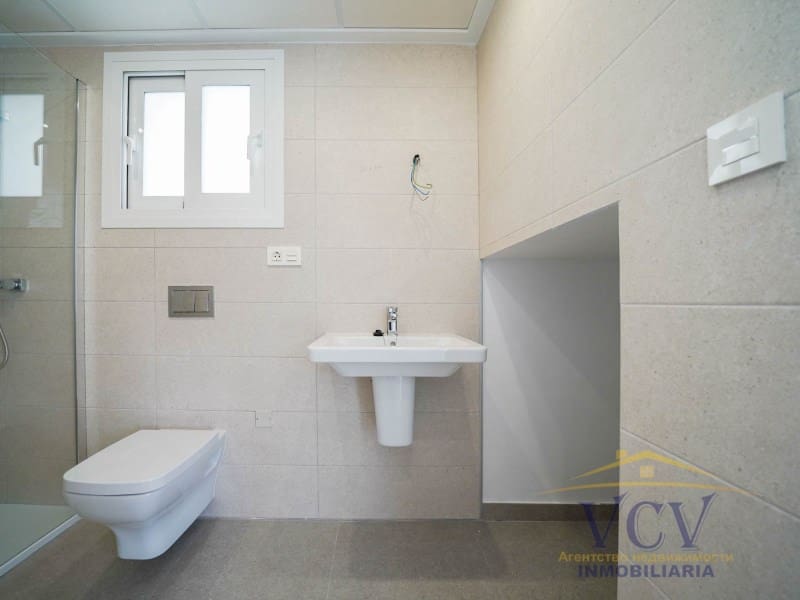 3 soverom Hus til salgs i Gran Alacant med garasje - € 450 000 (Ref: 9948484)