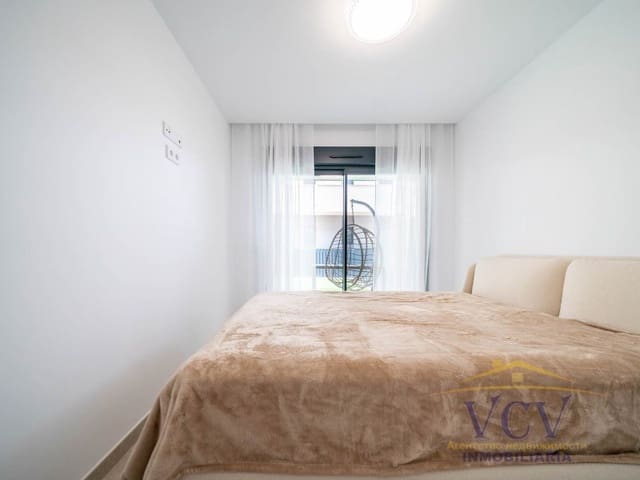 2 soveværelse Lejlighed til salg i Gran Alacant, Santa Pola med garage - € 365.000 (Ref: 9948485)