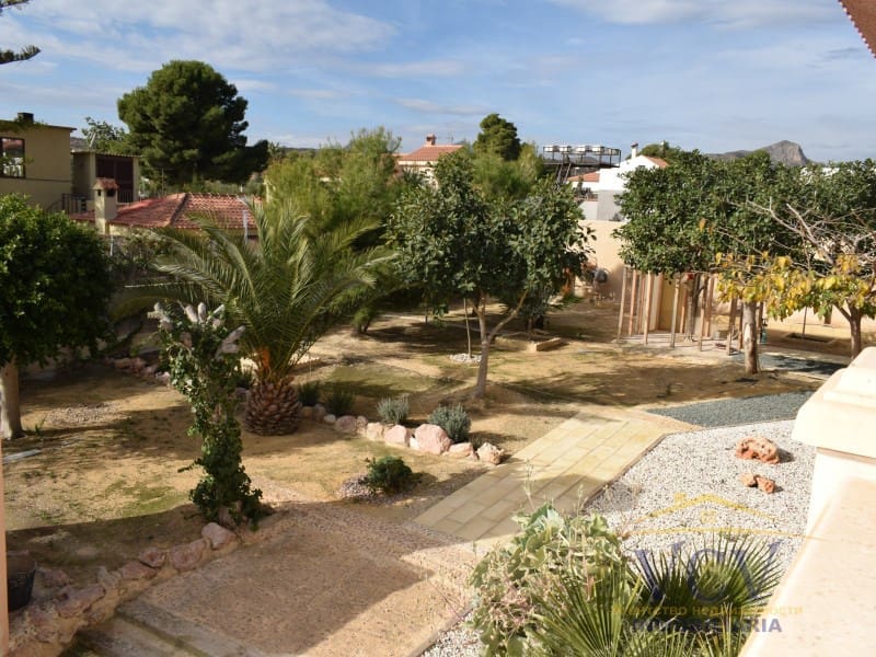4 soveværelse Villa til salg i Muchamiel / Mutxamel - € 450.000 (Ref: 9948487)