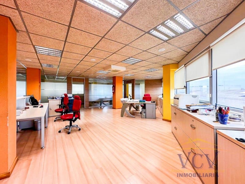 Oficina en Alicante / Alacant ciudad en venta con garaje - 300.000 € (Ref: 9948490)